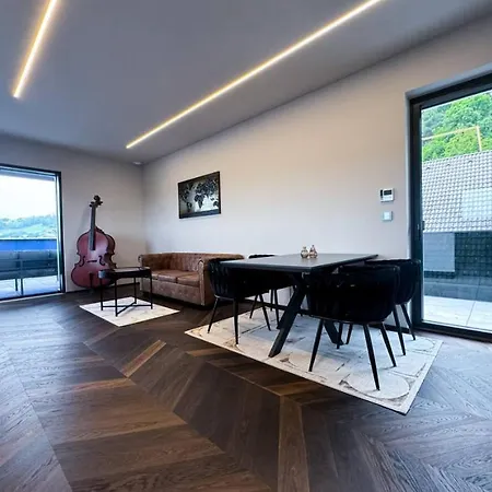 Luxus-penthouse Mit Weitblick