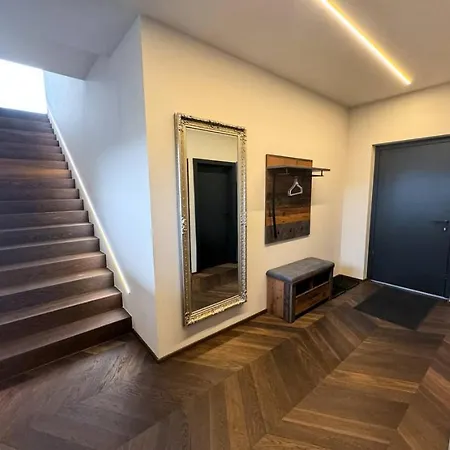 Luxus-penthouse Mit Weitblick *